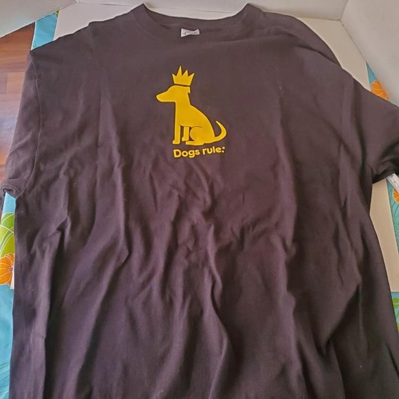 Other - Mens Dogs Rule Tshirt Black Size XL Gold Dog Graphic
